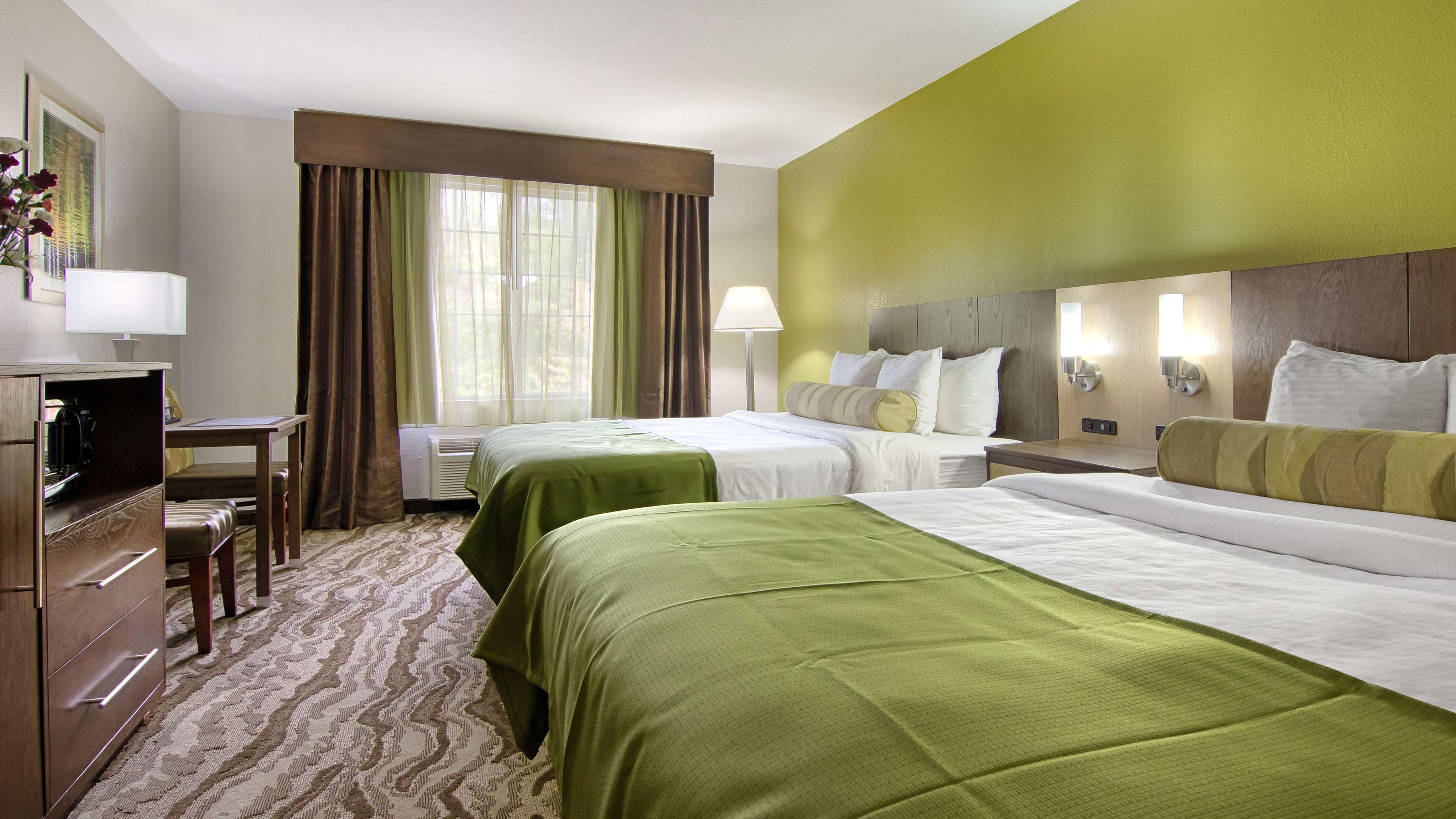 Best Western Plus River Escape Sylva / Dillsboro Exterior photo