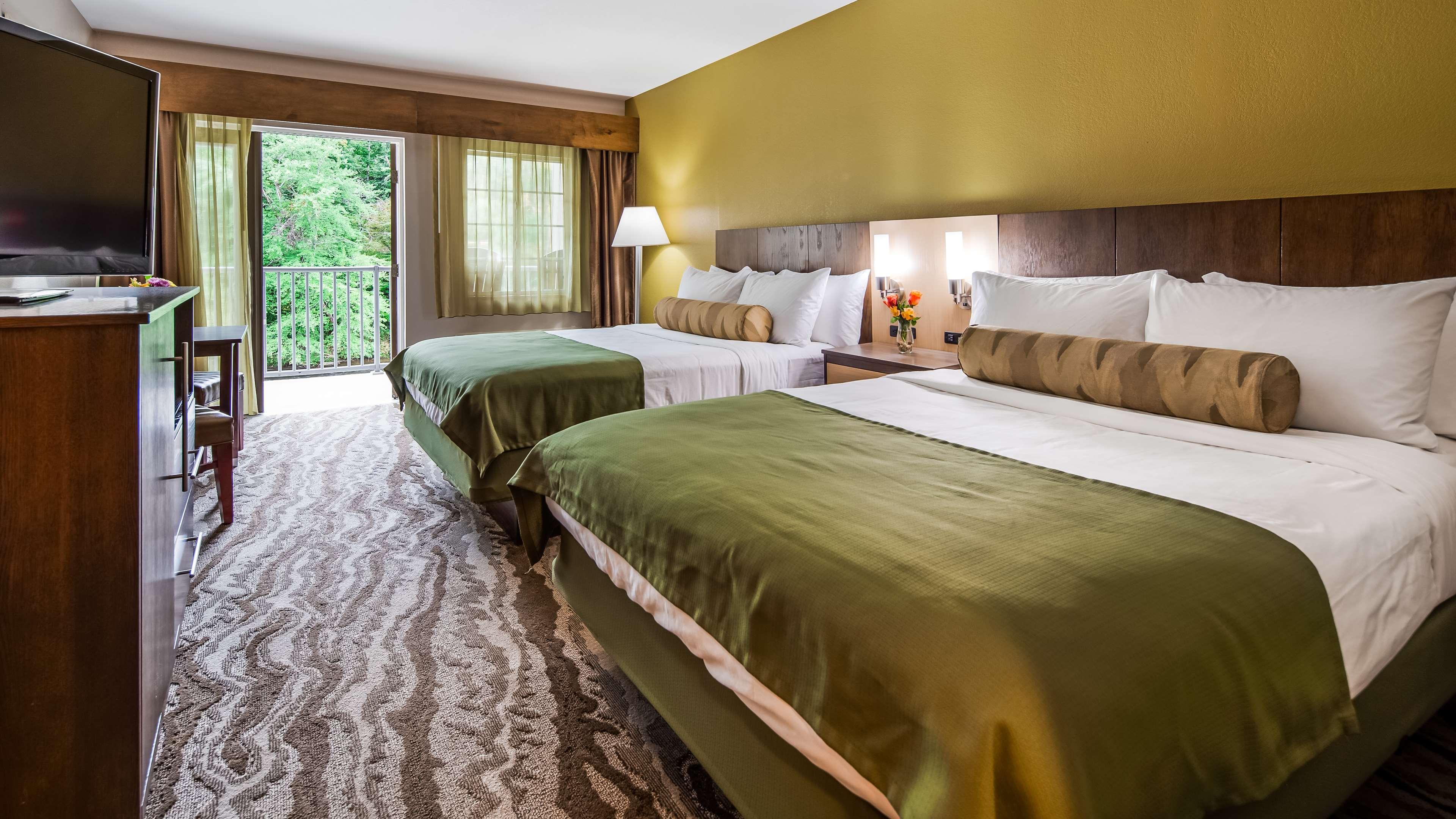 Best Western Plus River Escape Sylva / Dillsboro Exterior photo