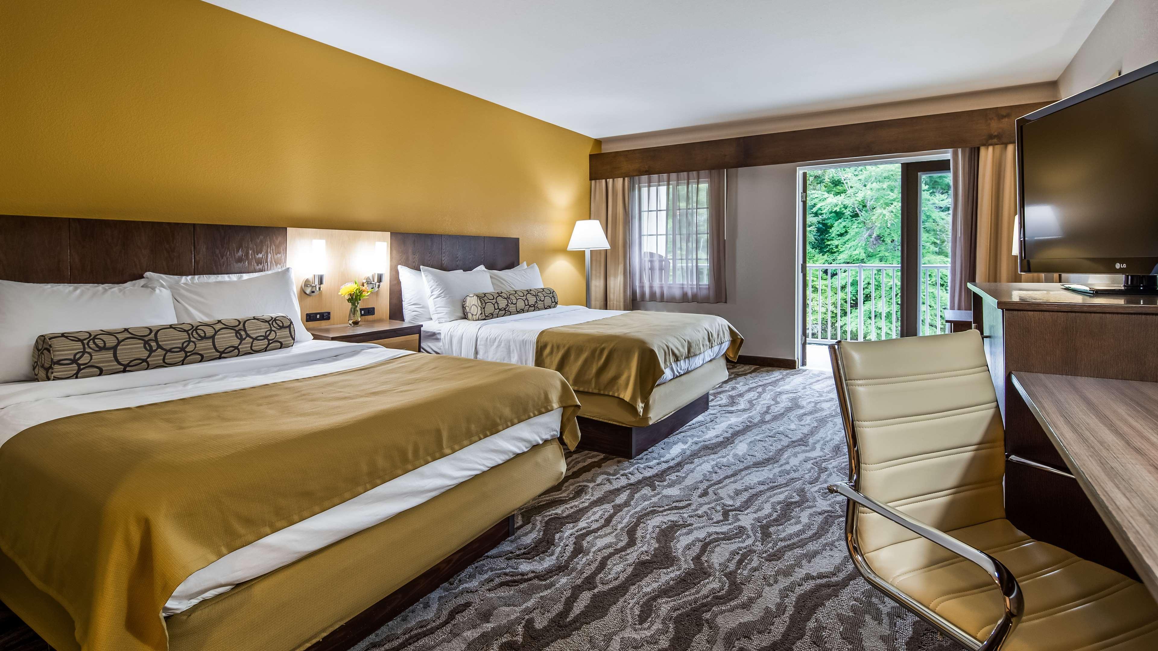 Best Western Plus River Escape Sylva / Dillsboro Exterior photo