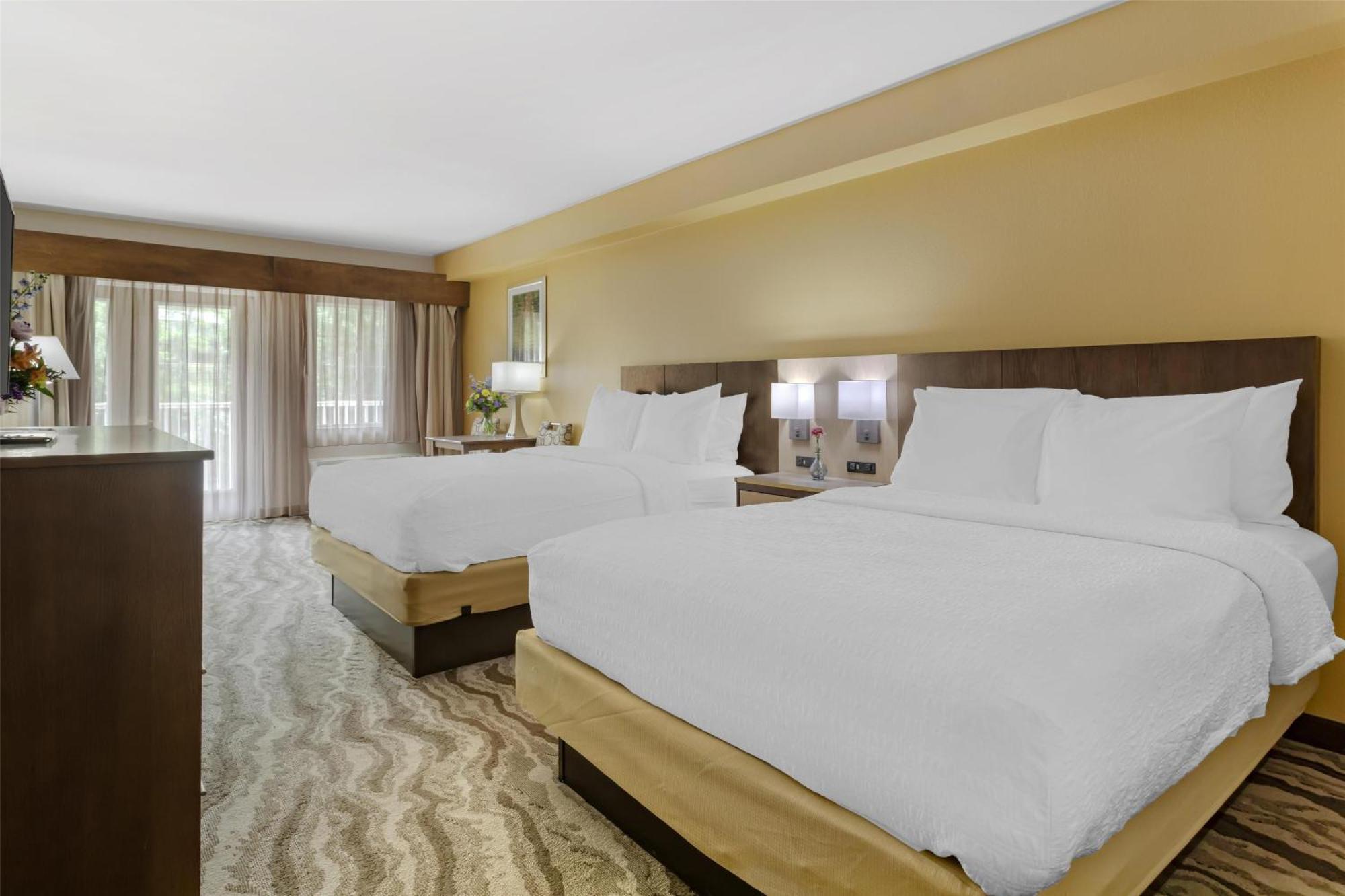 Best Western Plus River Escape Sylva / Dillsboro Exterior photo